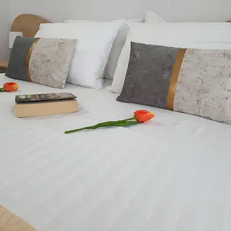 Sotiria Sea Side Luxury Apartament *