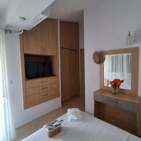 Sotiria Sea Side Luxury Apartament Skála Marión